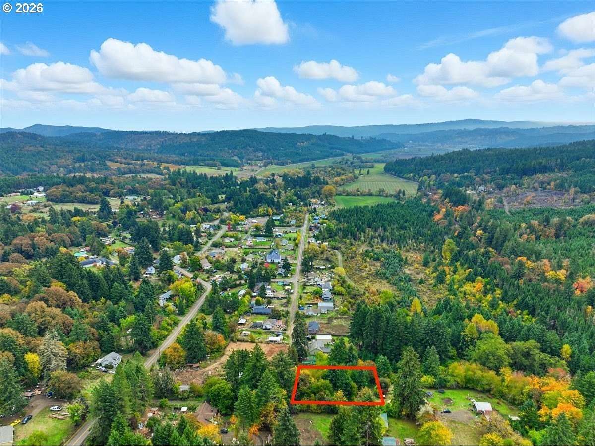 0.39 Acres of Residential Land for Sale in Gaston, Oregon