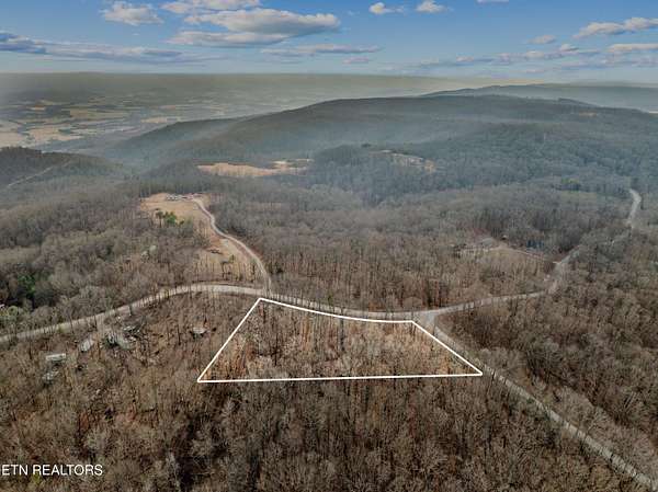 2.24 Acres of Residential Land for Sale in Crossville, Tennessee
