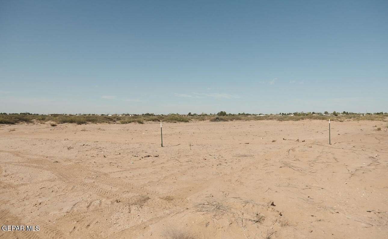 0.5 Acres of Residential Land for Sale in Clint, Texas