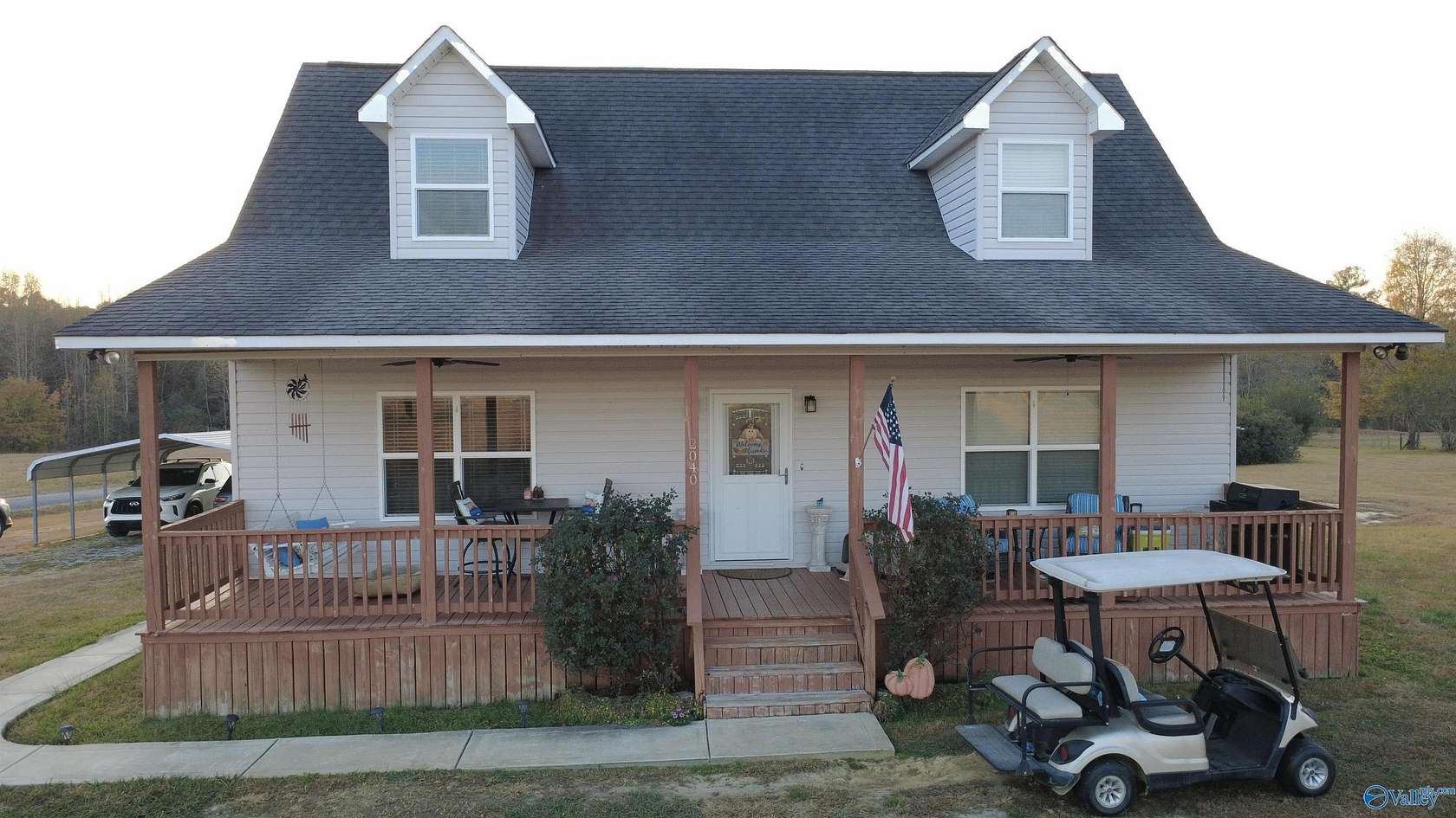 2.29 Acres of Residential Land with Home for Sale in Gadsden, Alabama