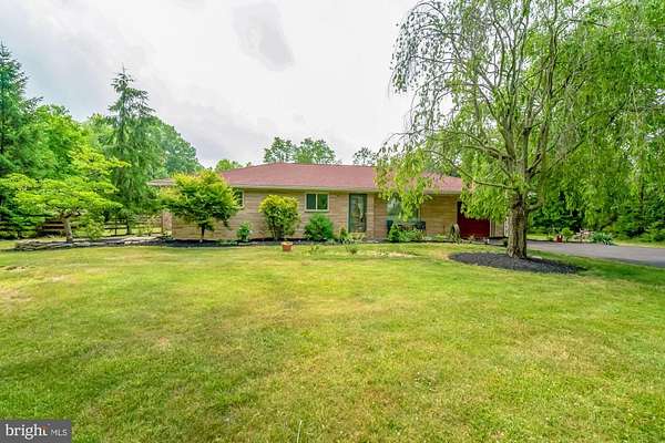 1.5 Acres of Residential Land with Home for Lease in Lansdale, Pennsylvania