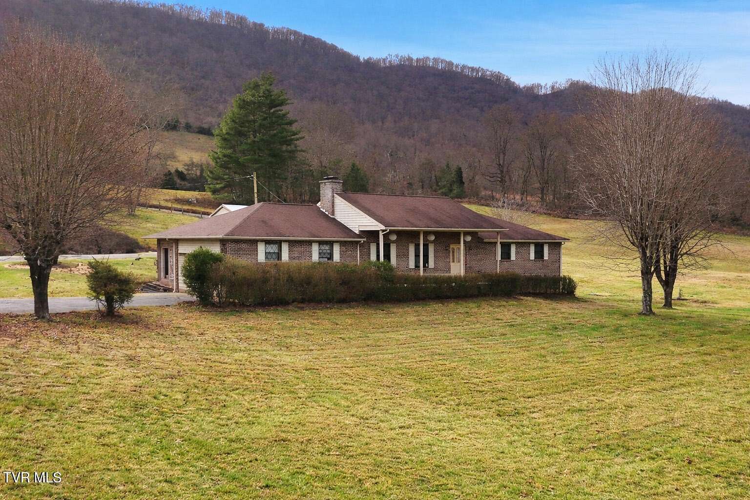 19 Acres of Land with Home for Sale in Big Stone Gap, Virginia