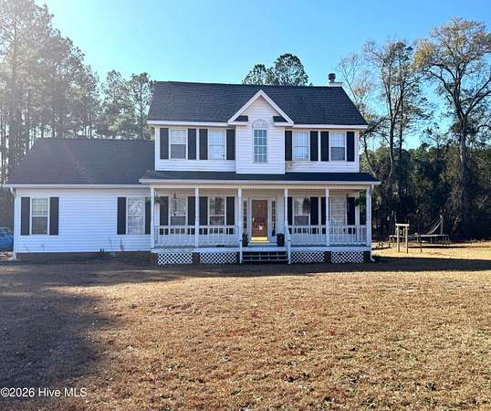 1.66 Acres of Residential Land with Home for Sale in Laurinburg, North Carolina