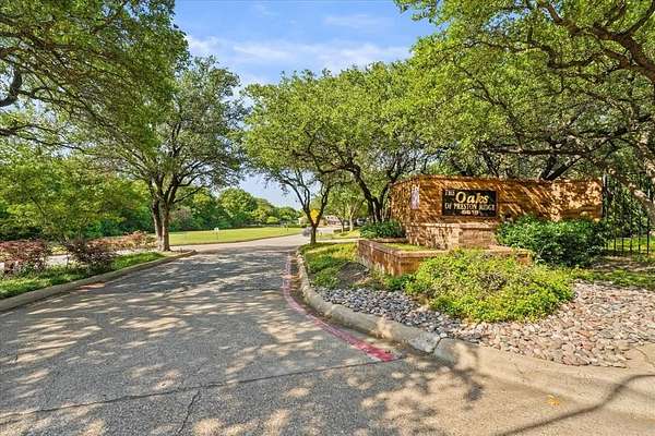 2.28 Acres of Residential Land with Home for Sale in Dallas, Texas
