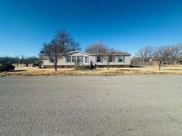 3 Acres of Residential Land with Home for Sale in Shattuck, Oklahoma