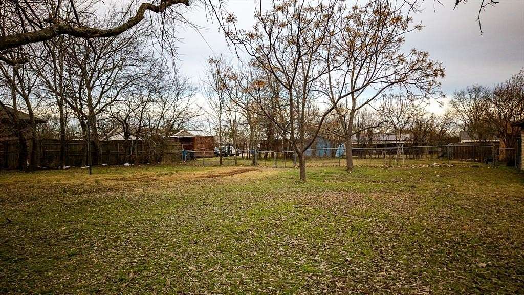 0.24 Acres of Residential Land for Sale in Palmer, Texas