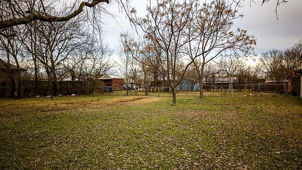 0.24 Acres of Residential Land for Sale in Palmer, Texas
