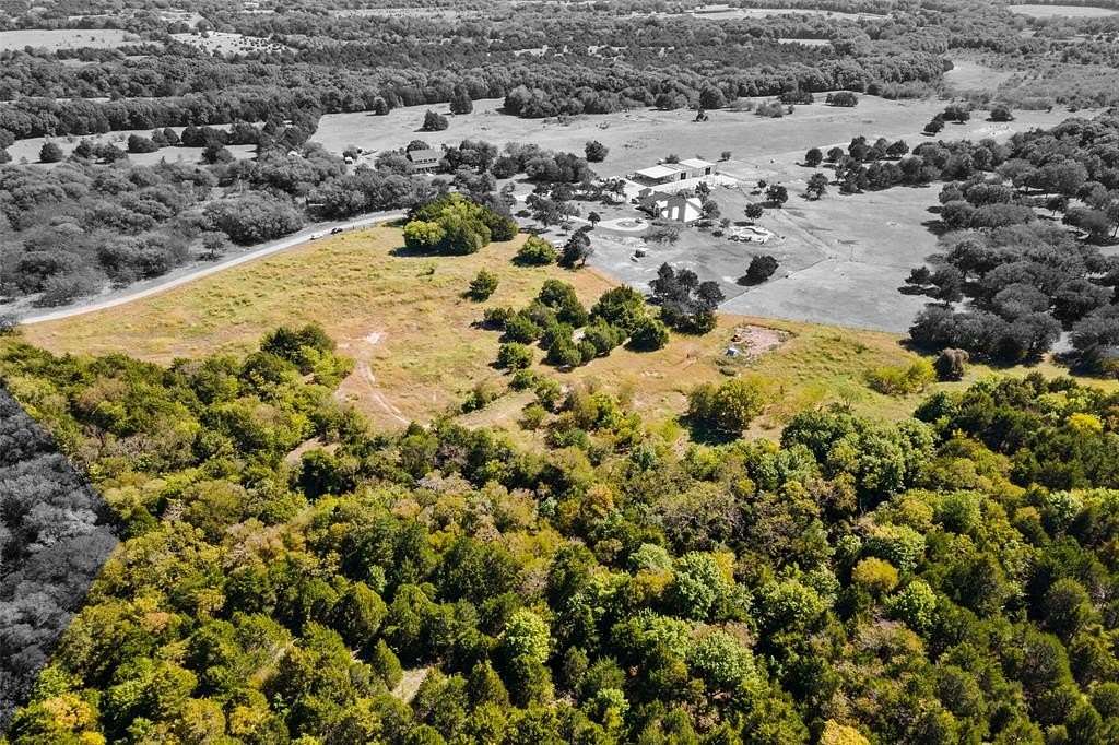 45 Acres of Recreational & Residential Land for Sale in Cedar Hill, Texas