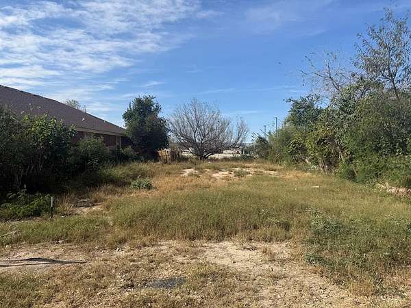 0.17 Acres of Residential Land for Sale in Eagle Pass, Texas