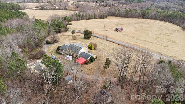 13.8 Acres of Land with Home for Sale in Lawndale, North Carolina