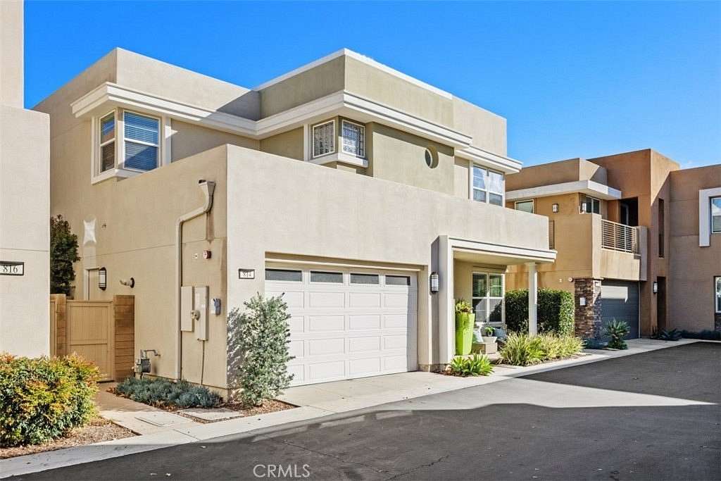 5.16 Acres of Residential Land with Home for Lease in Irvine, California