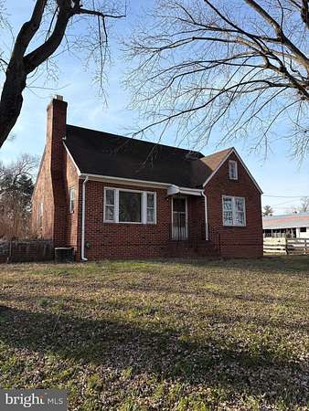 2.39 Acres of Residential Land with Home for Lease in Winchester, Virginia