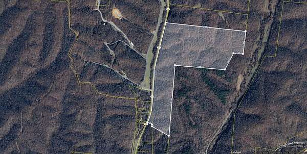 135 Acres of Recreational Land for Sale in McEwen, Tennessee