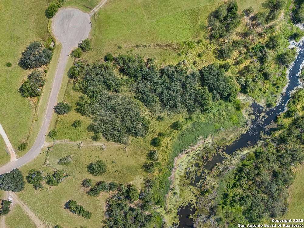 5 Acres of Residential Land for Sale in Lytle, Texas
