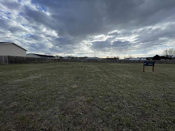 0.27 Acres of Residential Land for Sale in Huron, South Dakota