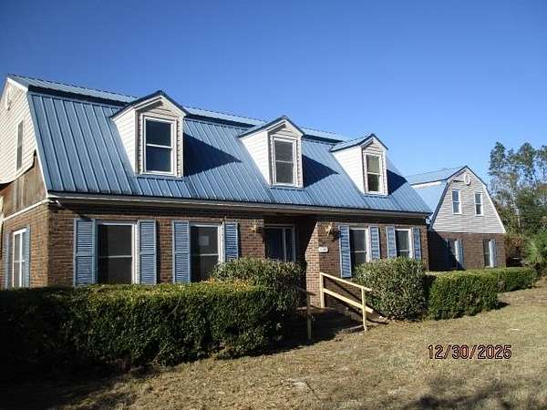 9.12 Acres of Residential Land with Home for Sale in Valdosta, Georgia