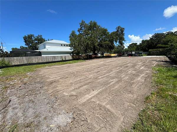 0.25 Acres of Residential Land for Sale in Sarasota, Florida