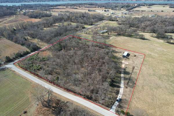 5.5 Acres of Residential Land for Sale in Grove, Oklahoma