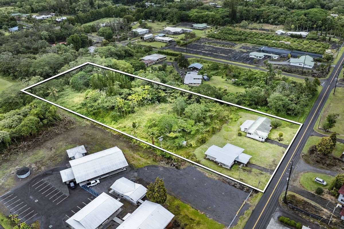 2.73 Acres of Residential Land with Home for Sale in Hilo, Hawaii