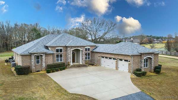 8.8 Acres of Residential Land with Home for Sale in Deatsville, Alabama