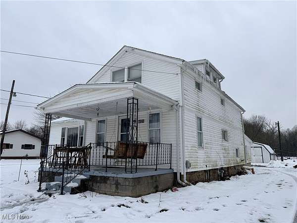 14 Acres of Land with Home for Sale in Ashtabula, Ohio