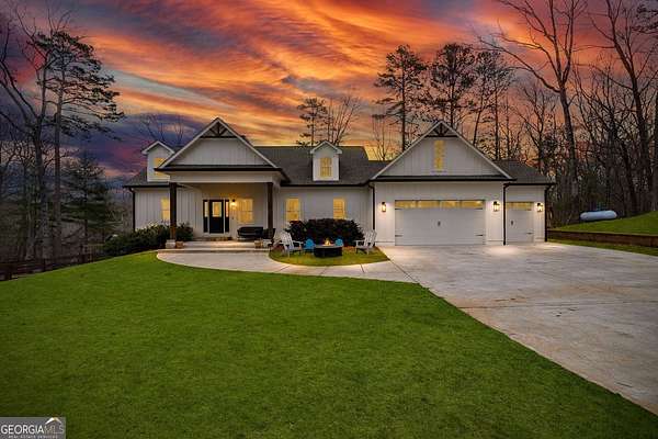 4.22 Acres of Residential Land with Home for Sale in Dahlonega, Georgia