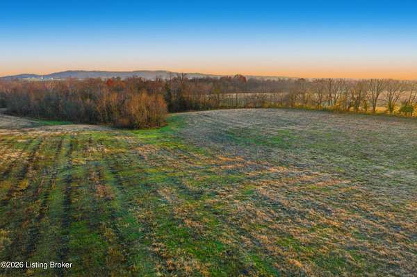 5.58 Acres of Residential Land for Sale in Shelbyville, Kentucky