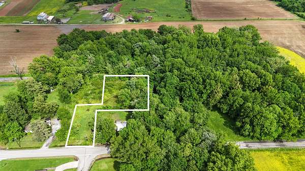 1.1 Acres of Residential Land for Sale in Clarksville, Tennessee