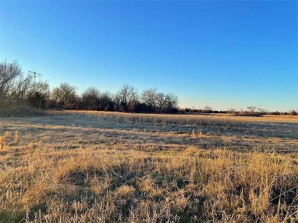 58 Acres of Improved Land for Sale in Celeste, Texas