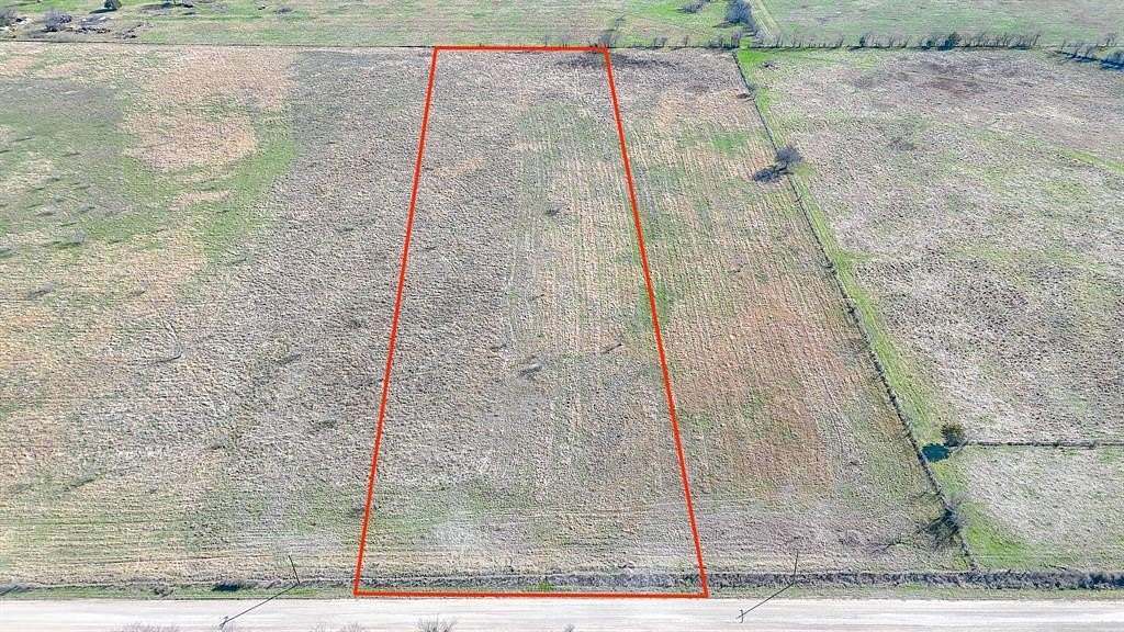 5 Acres of Land for Sale in Kerens, Texas