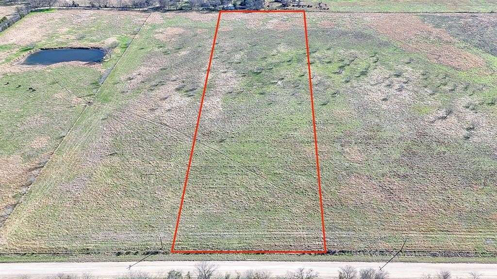 5 Acres of Land for Sale in Kerens, Texas