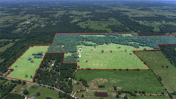 248 Acres of Recreational Land & Farm for Sale in Blossom, Texas