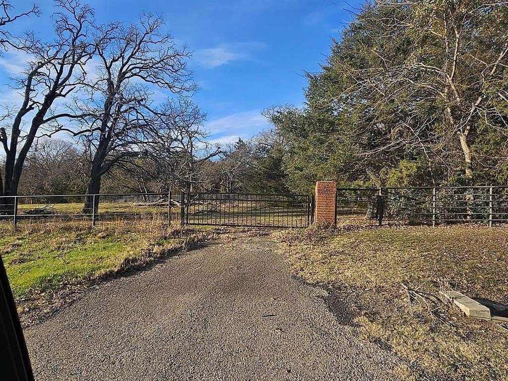 6.46 Acres of Residential Land for Sale in Greenville, Texas