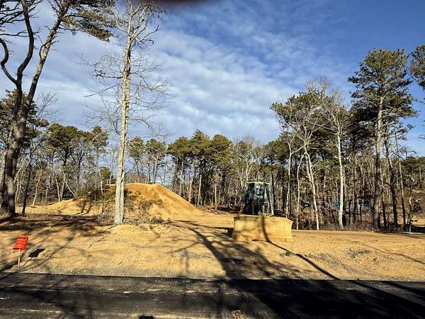 0.92 Acres of Residential Land for Sale in Harwich, Massachusetts