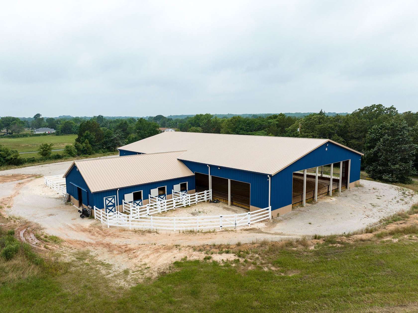 10 Acres of Land with Home for Sale in Canton, Texas