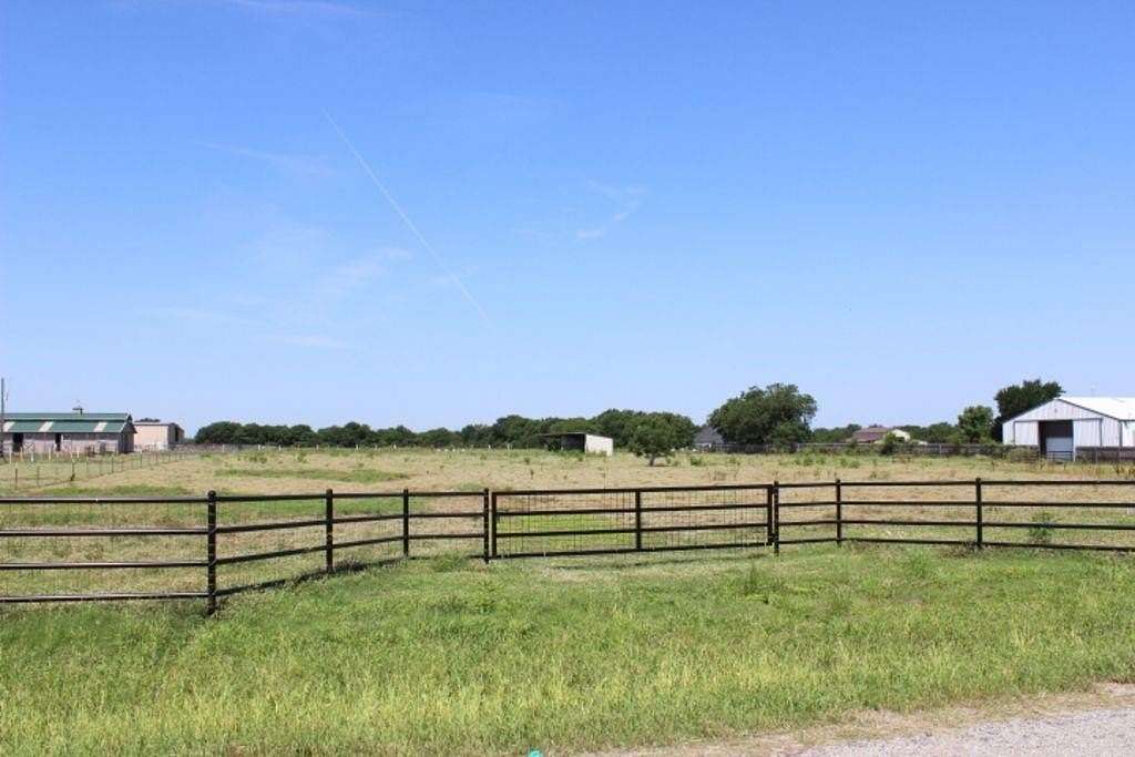 5.2 Acres of Land for Sale in Sherman, Texas