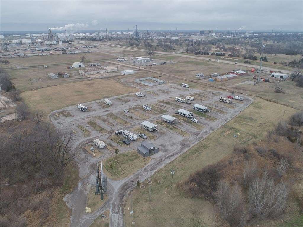 10.6 Acres of Improved Land for Sale in Ponca City, Oklahoma