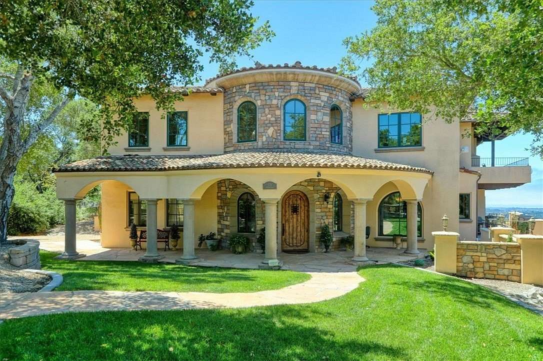1.64 Acres of Land with Home for Sale in Arroyo Grande, California