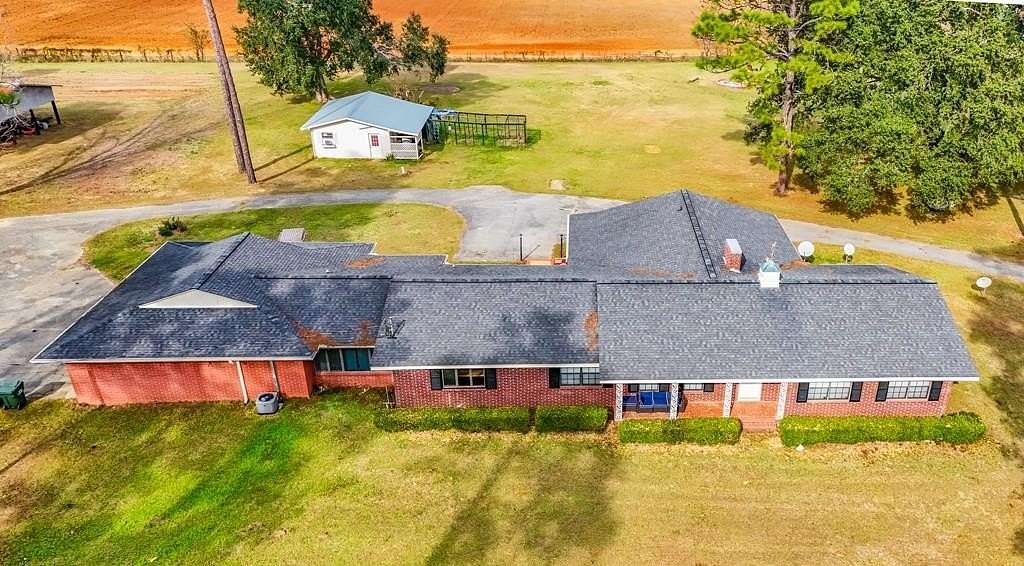 10 Acres of Land with Home for Sale in Bainbridge, Georgia