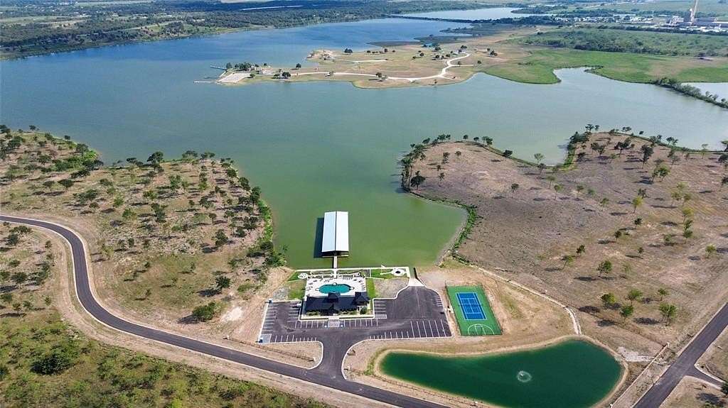 2.36 Acres of Residential Land for Sale in Corsicana, Texas