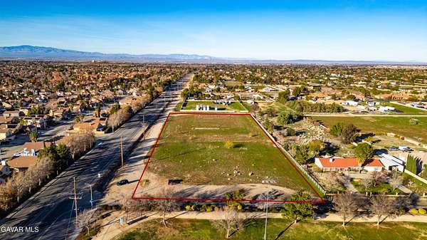 4.34 Acres of Residential Land for Sale in Palmdale, California