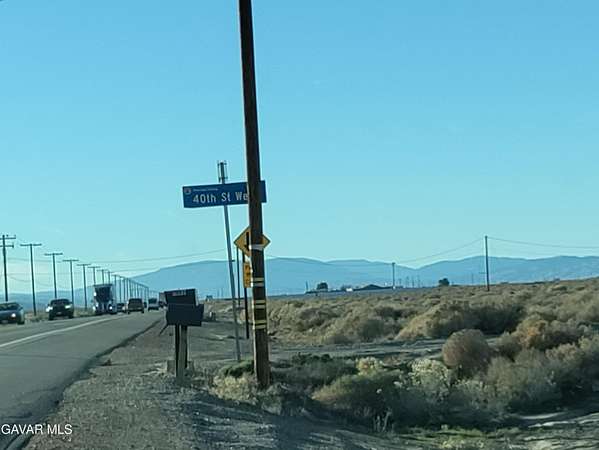 4.58 Acres of Residential Land for Sale in Lancaster, California