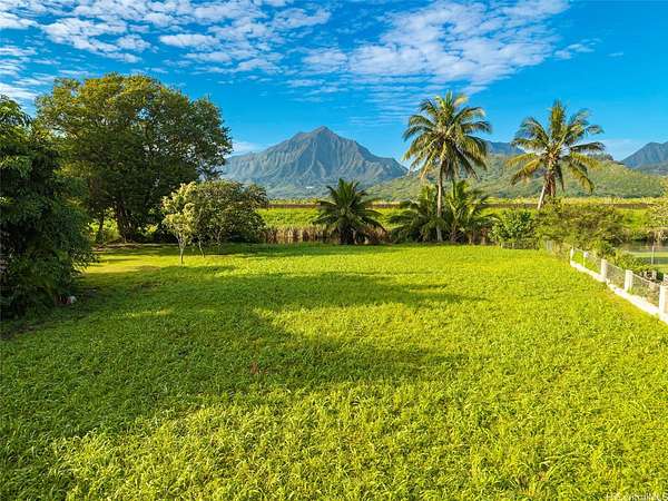Residential Land for Sale in Kailua, Hawaii