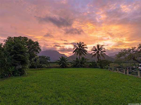 Residential Land for Sale in Kailua, Hawaii