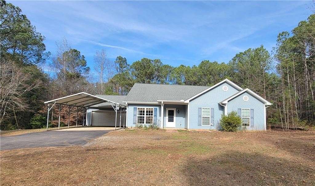 4.72 Acres of Land with Home for Sale in Valley, Alabama