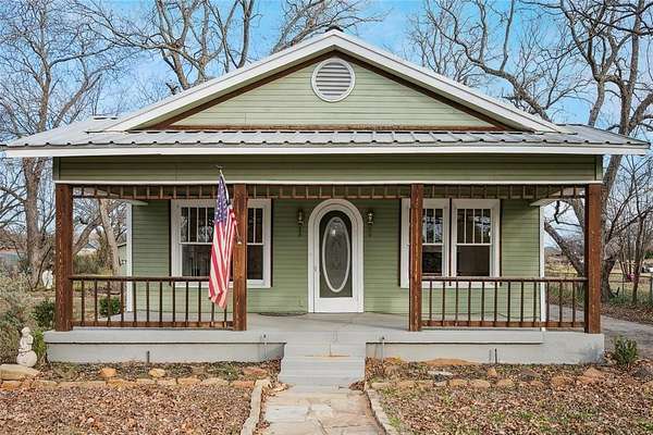 1.53 Acres of Residential Land with Home for Sale in Weatherford, Texas