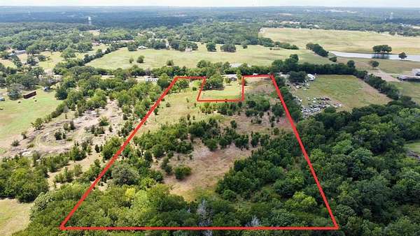 9 Acres of Land for Sale in Denison, Texas