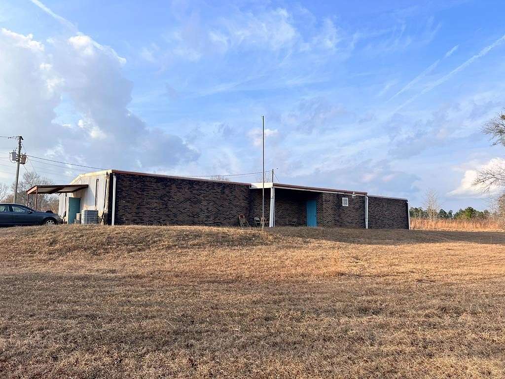 3.5 Acres of Improved Commercial Land for Sale in Alamo, Georgia