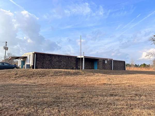 3.5 Acres of Improved Commercial Land for Sale in Alamo, Georgia