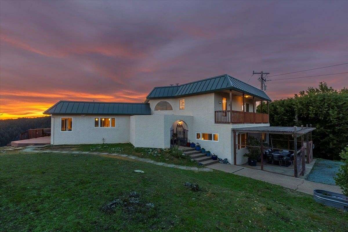 2.27 Acres of Residential Land with Home for Sale in Saratoga, California